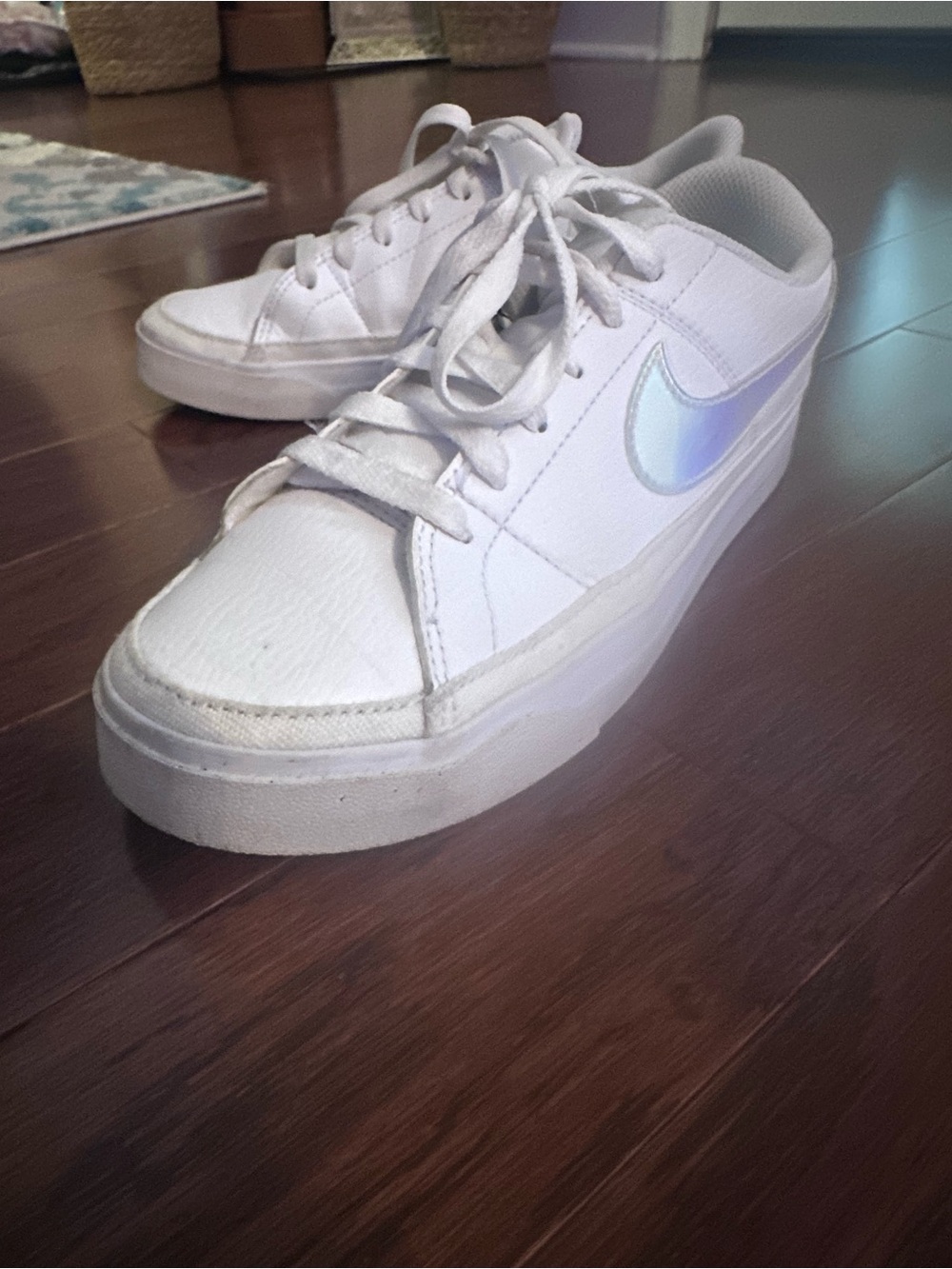 EUC - Nike Women's White Low-Top Sneakers with Iridescent Swoosh